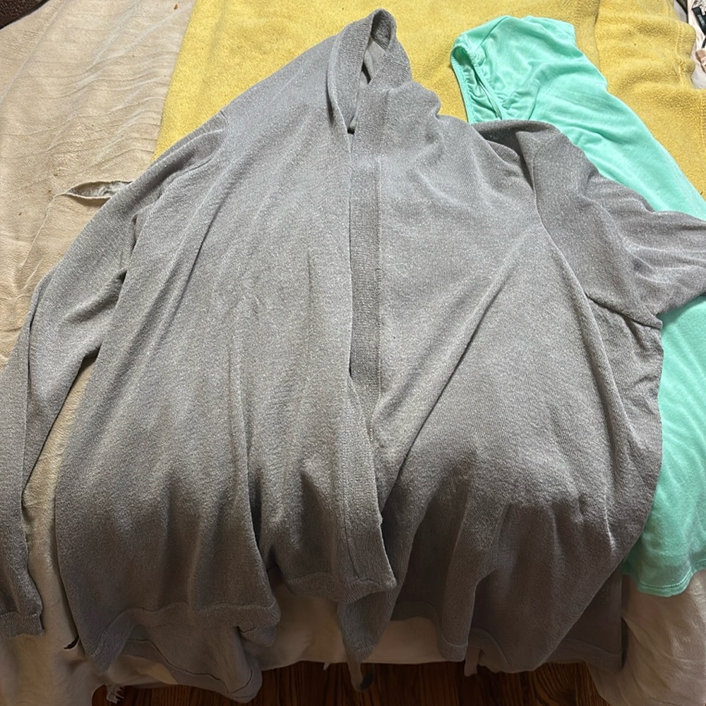 H&M sparkled grey sweater